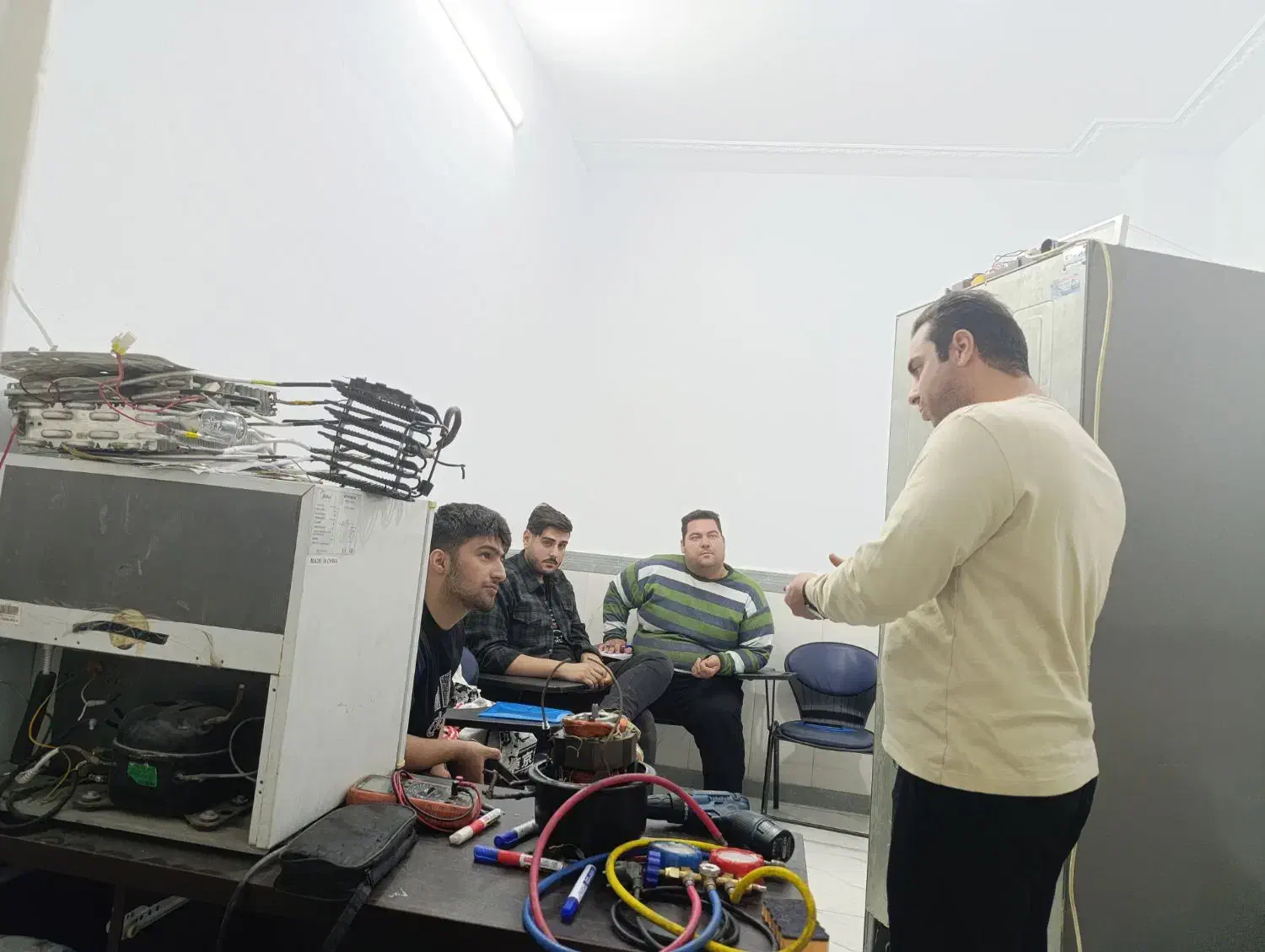 آموزشگاه فنی وحرفه ای نواندیشان(با تخفیف ویژه )|خدمات آموزشی|شاهدشهر, |دیوار