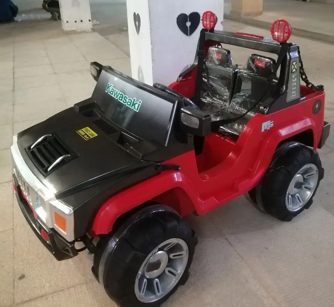 ماشین شارژی لندرور نو تمیز|اسباببازی بچه|صدرا-فارس, فاز ۱|دیوار