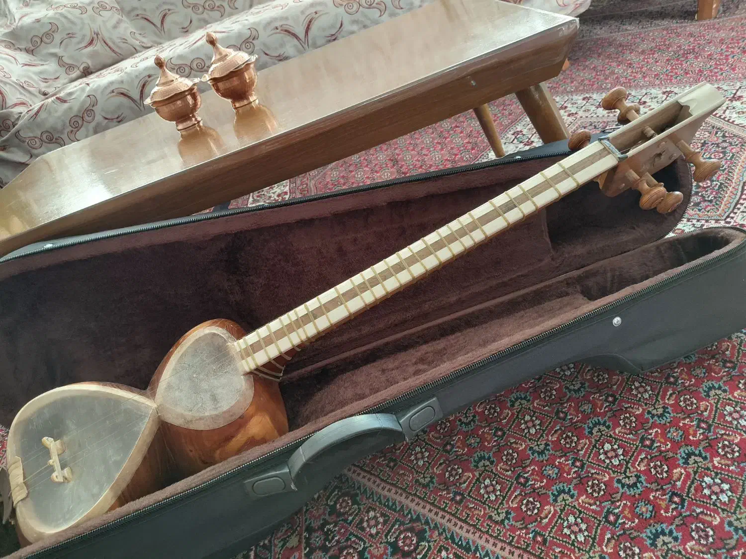 تار|سازهای سنتی|زنجان, |دیوار