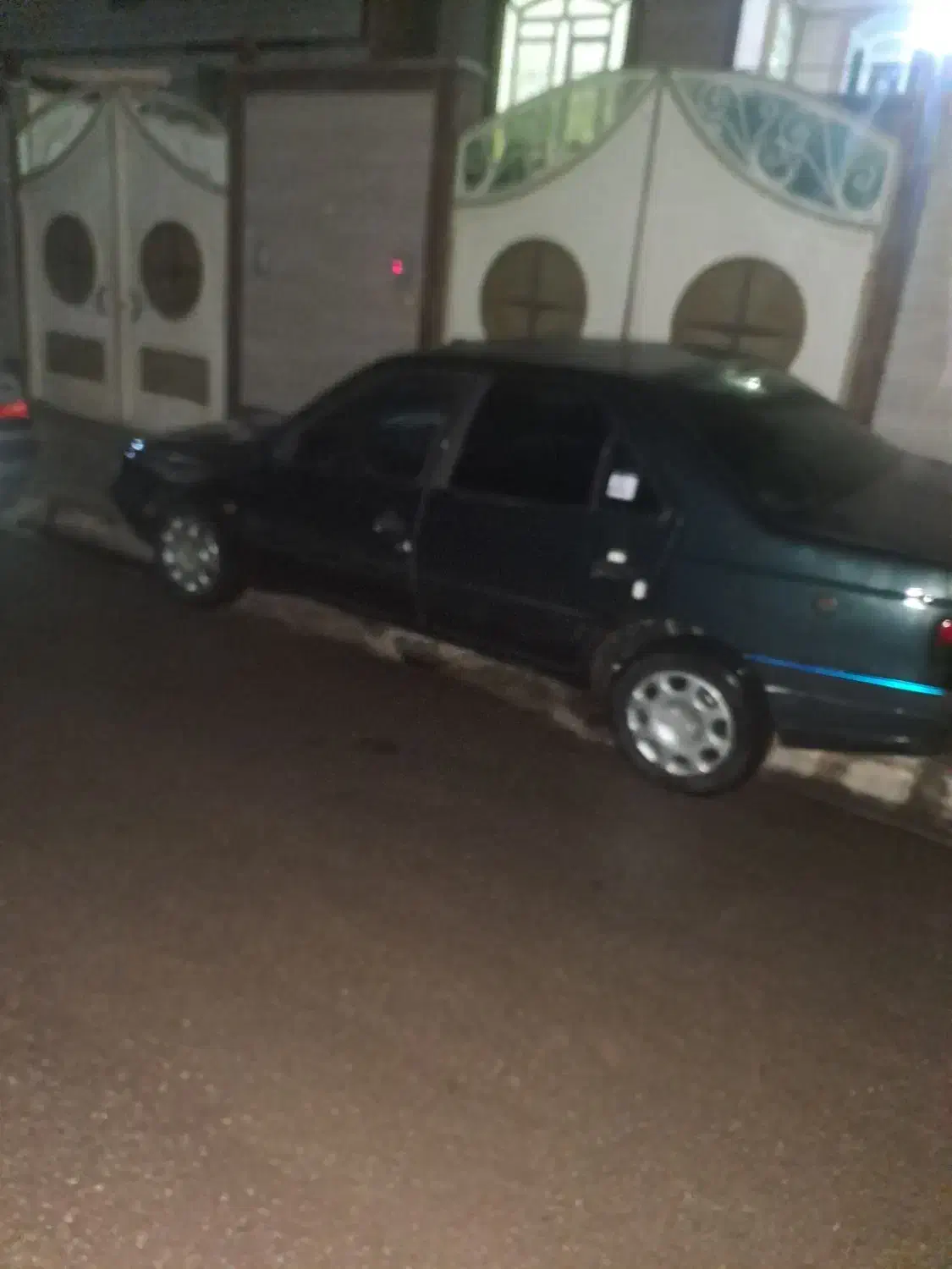 پژو ۴۰۵ مدل۸۲|خودرو سواری و وانت|خرم‌آباد, |دیوار