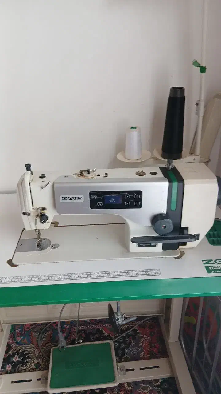 راسته سرخود ۳ عدد و چرخ زیگزال ۴ نخ دو عدد|چرخ خیاطی و ریسندگی|ارومیه, |دیوار