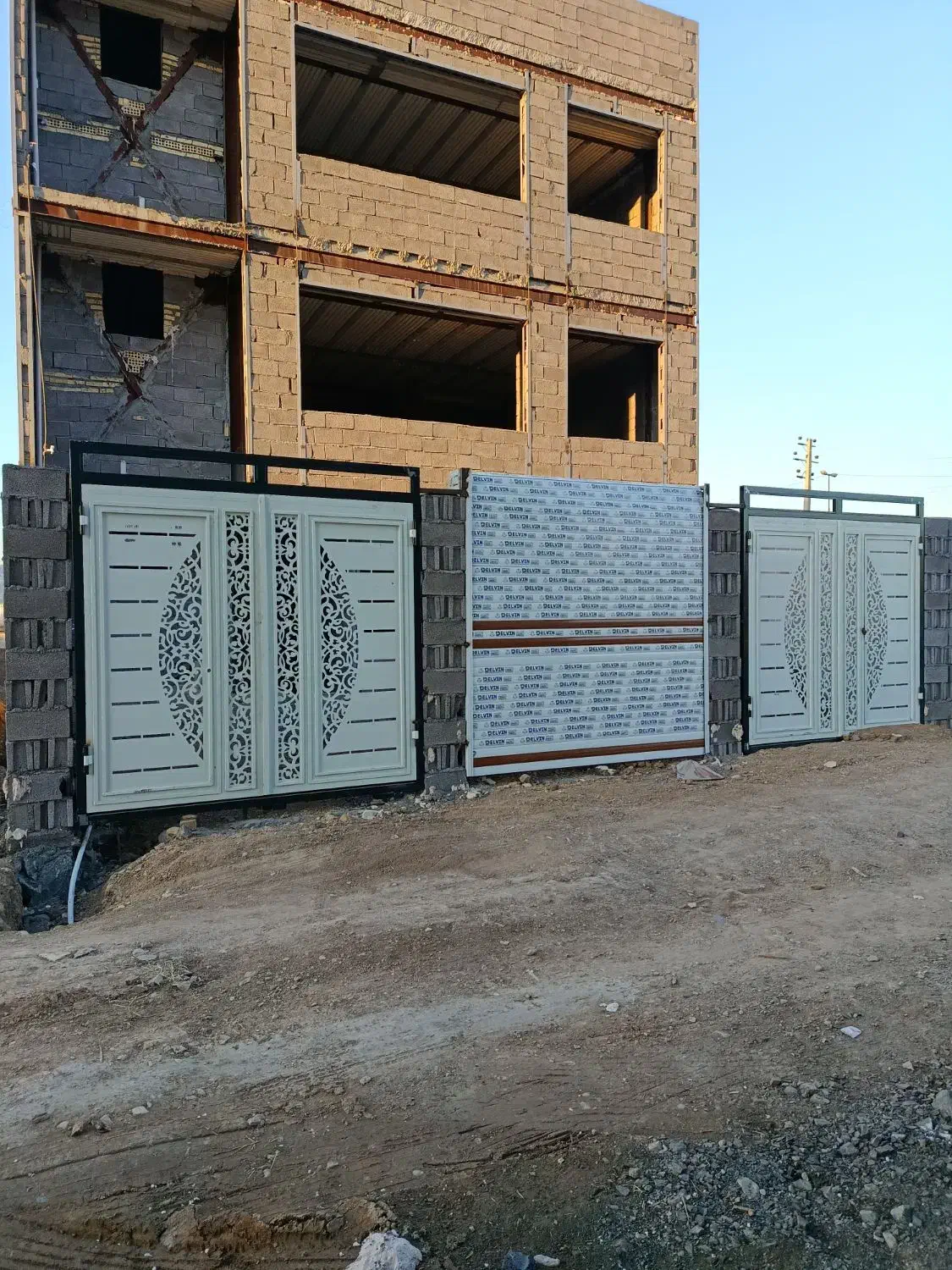 جوشکاری|خدمات پیشه و مهارت|سنندج, |دیوار