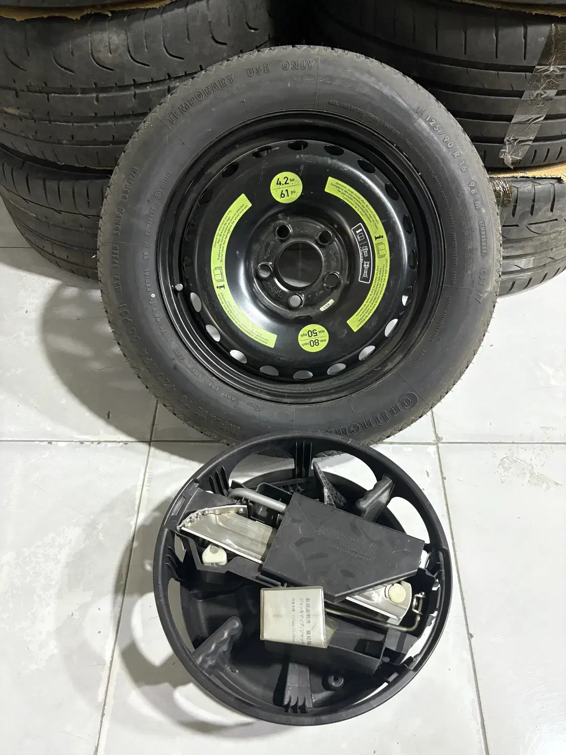 زاپاس و جک آچار چرخ بنز|قطعات یدکی و لوازم جانبی|پاکدشت, پاکدشت (مامازند)|دیوار