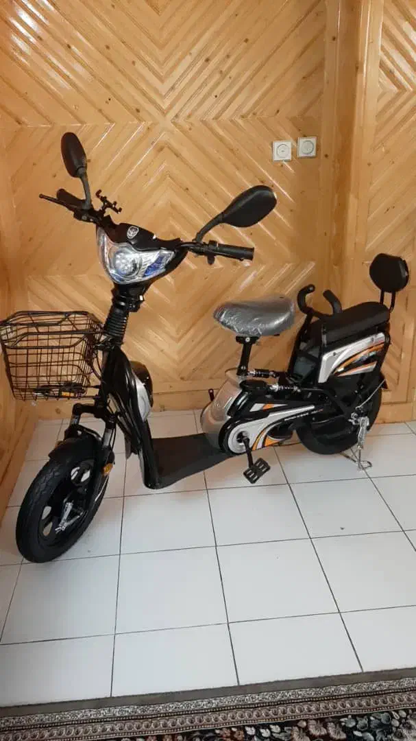 موتوربرقی شارژی آسترا|موتورسیکلت|صدرا-فارس, فاز ۱|دیوار