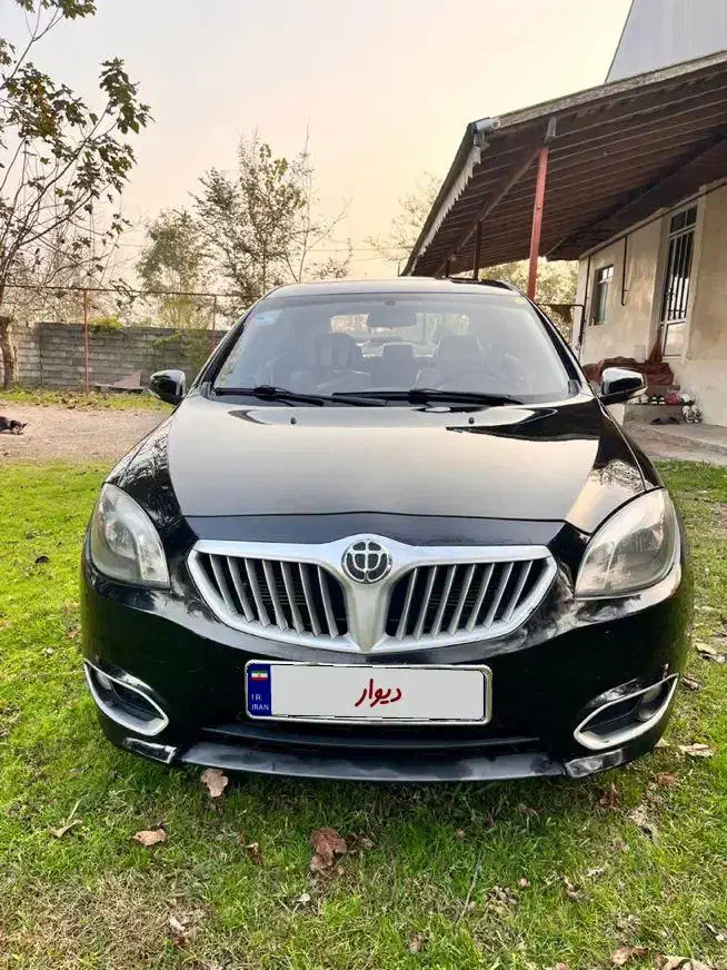 برلیانس ۳۲۰ اتومات مدل ۹۴ بیرنگ|خودرو سواری و وانت|کوچصفهان, |دیوار