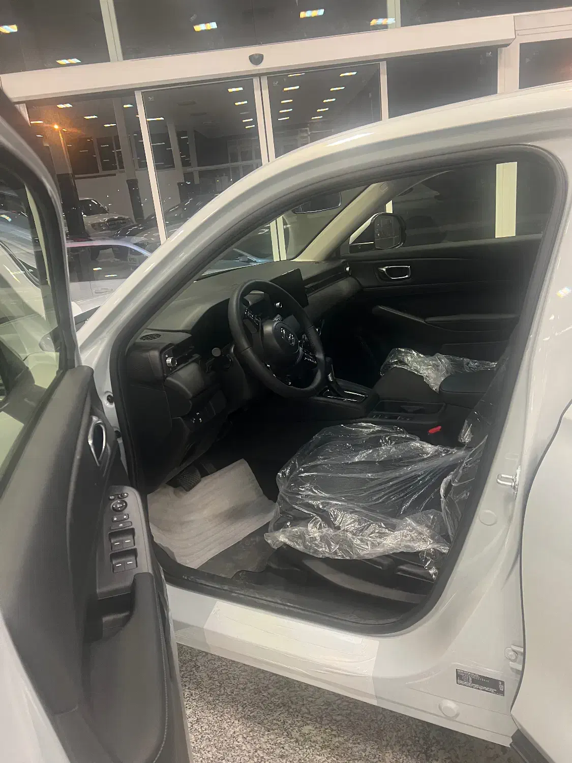 هوندا 2025 hrv|خودرو سواری و وانت|محلات, |دیوار