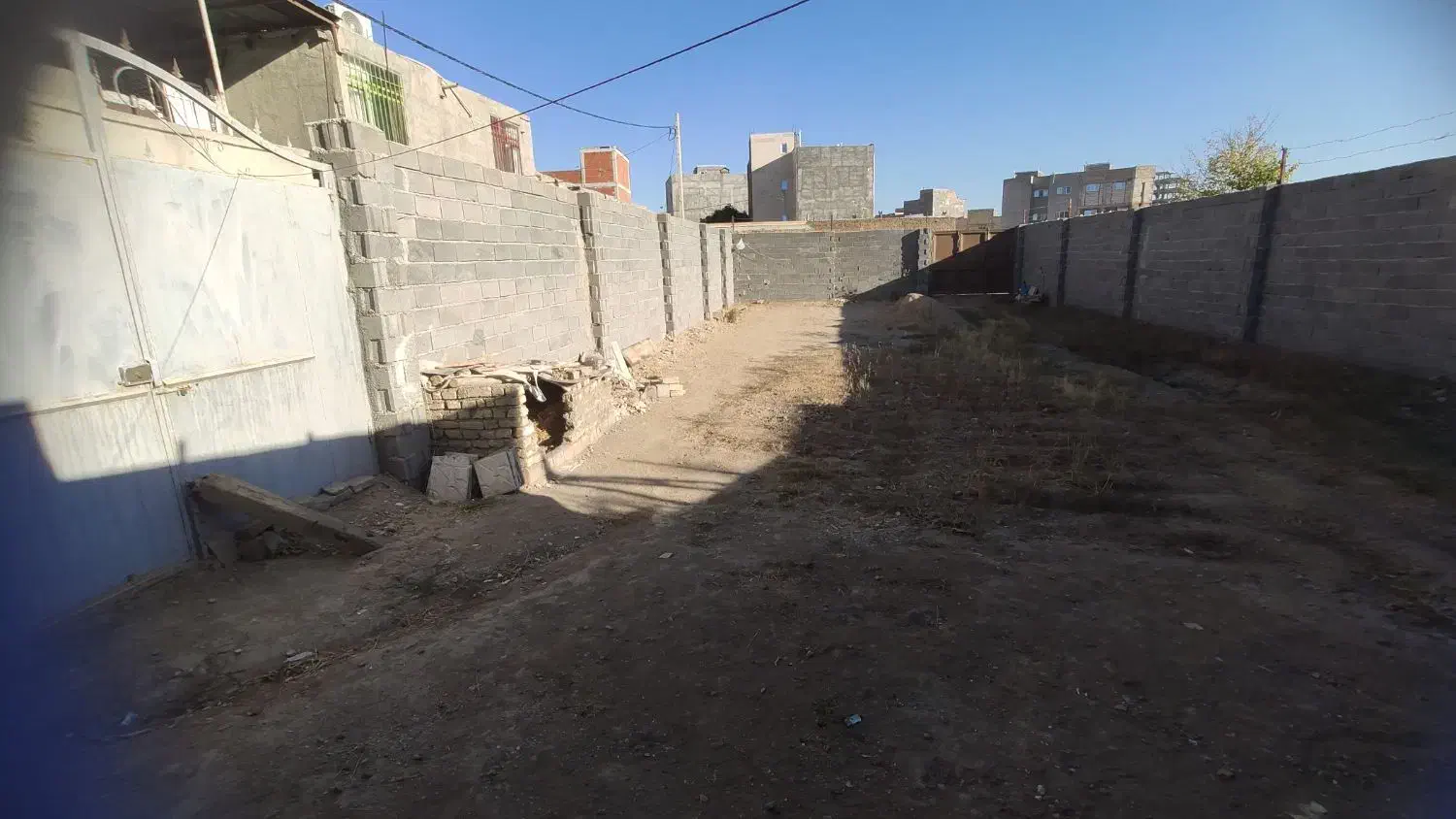 ملک در حاشیه میدان جوادیه|اجارهٔ مغازه و غرفه|بجنورد, |دیوار