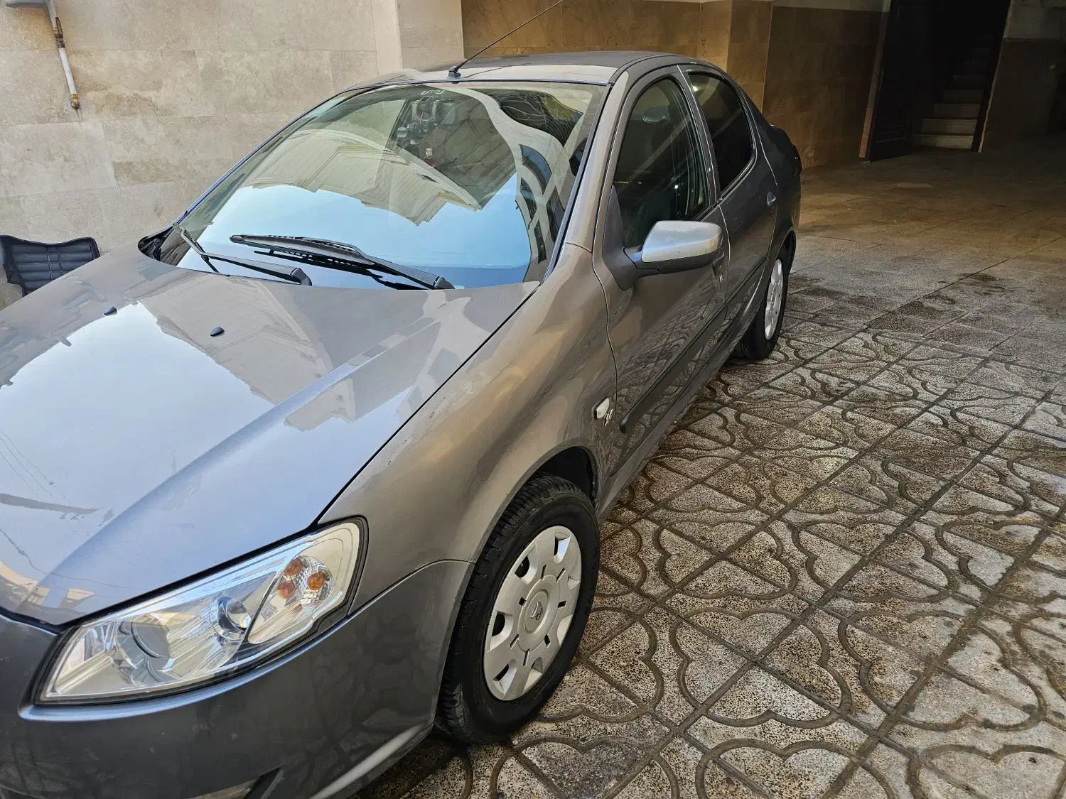 رانا مدل ۹۵ خاکستری|خودرو سواری و وانت|اسلامشهر, مطهری|دیوار