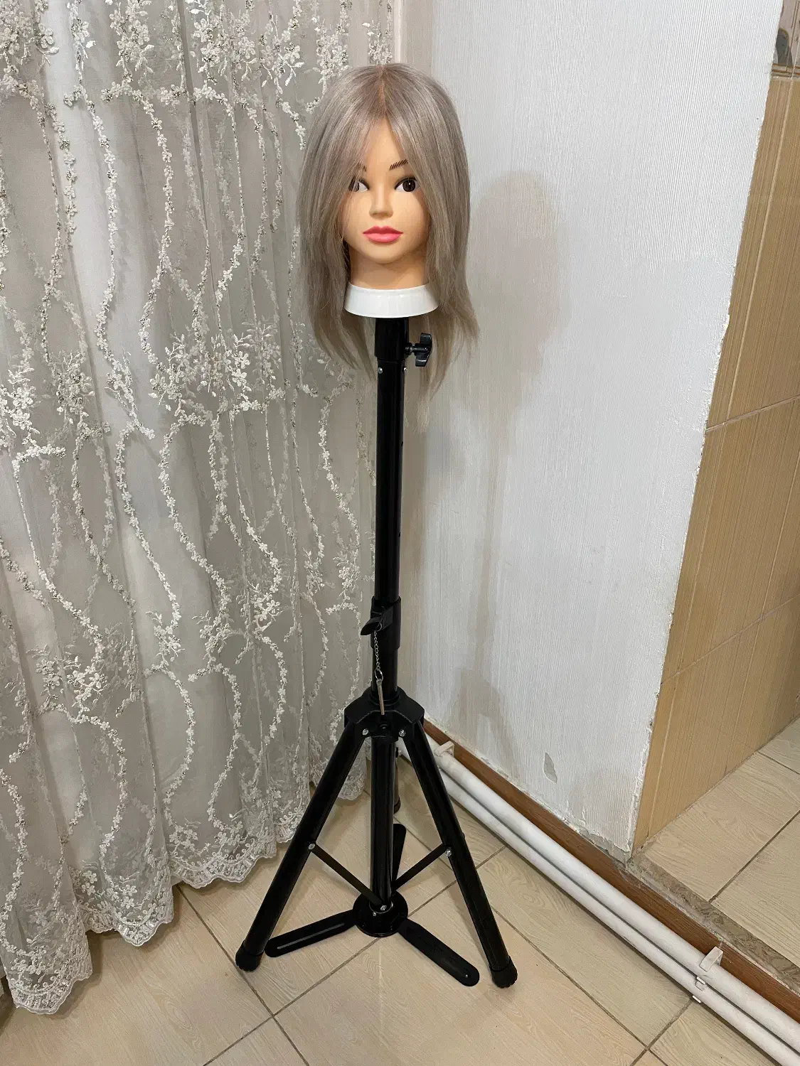 مانکن مو طبیعی|آرایشگاه و سالن‌های زیبایی|بوکان, |دیوار