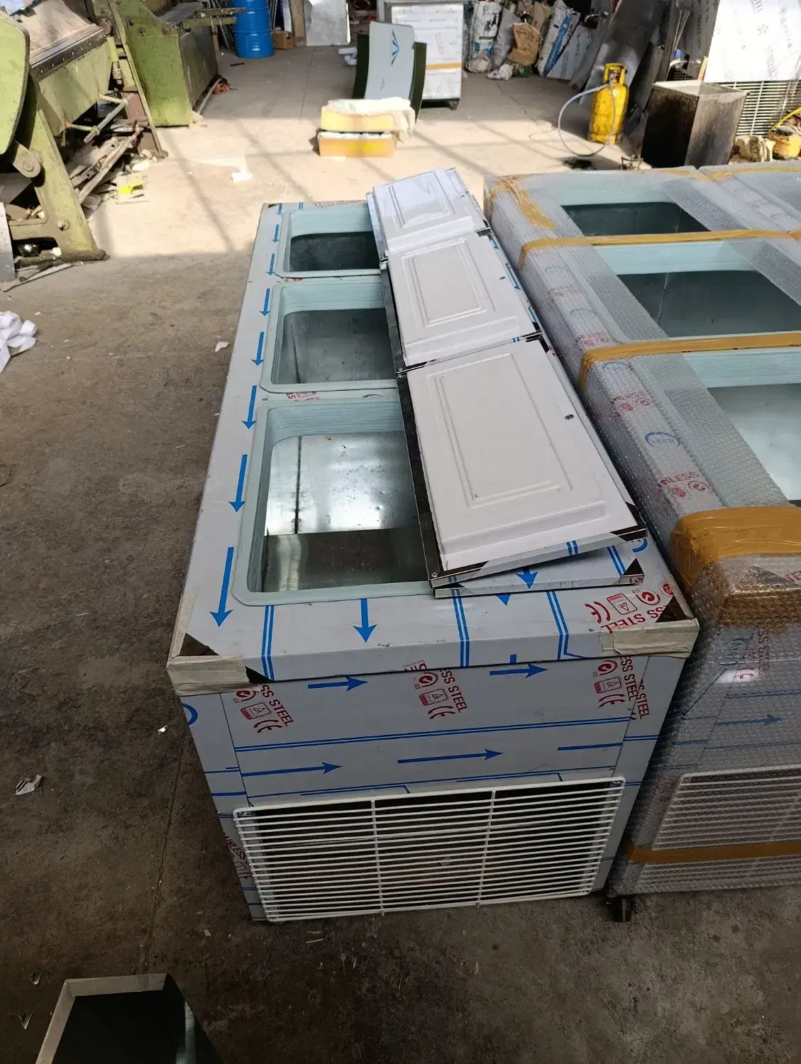 فریزر صنعتی شش در آلومینیومی|کافی‌شاپ و رستوران|تهران, اتابک|دیوار