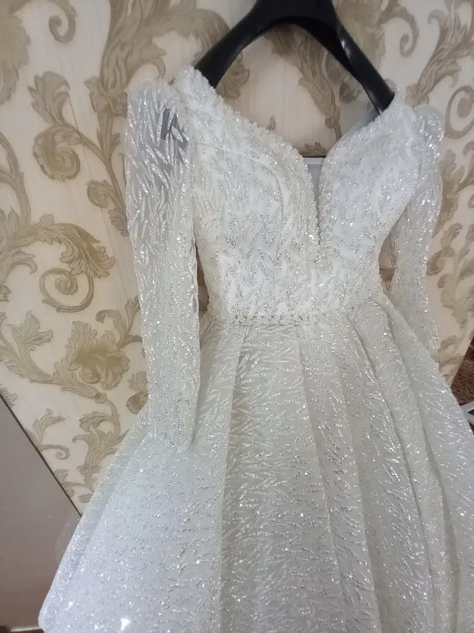 لباس تمام شاین|لباس|بروجرد, |دیوار