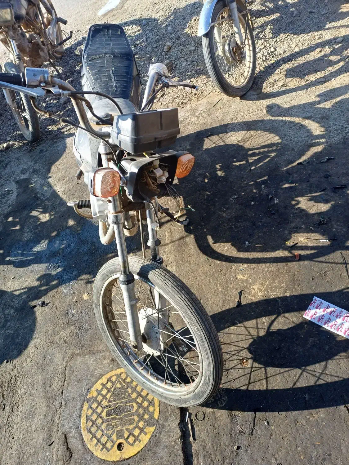 موتورسیکلت هندا۱۲۵ مدل ۸۸|موتورسیکلت|انگوران, |دیوار