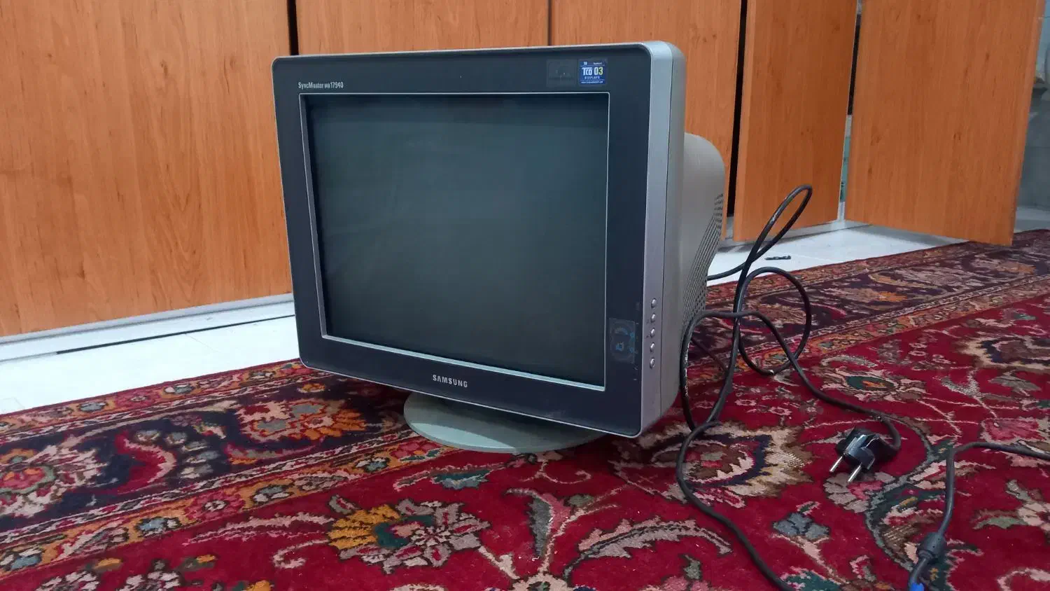 مانیتور قدیمی سالم|قطعات و لوازم جانبی رایانه|آذرشهر, |دیوار