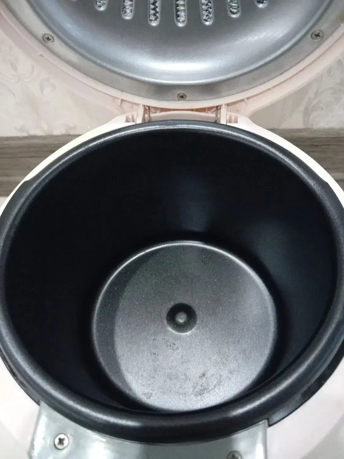 برقی|سایر لوازم برقی|همدان, |دیوار