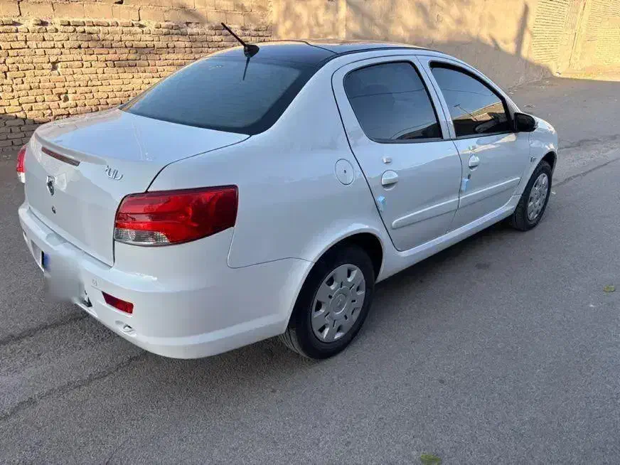 رانا پلاس پانا مدل ۴۰۱|خودرو سواری و وانت|بردسیر, |دیوار