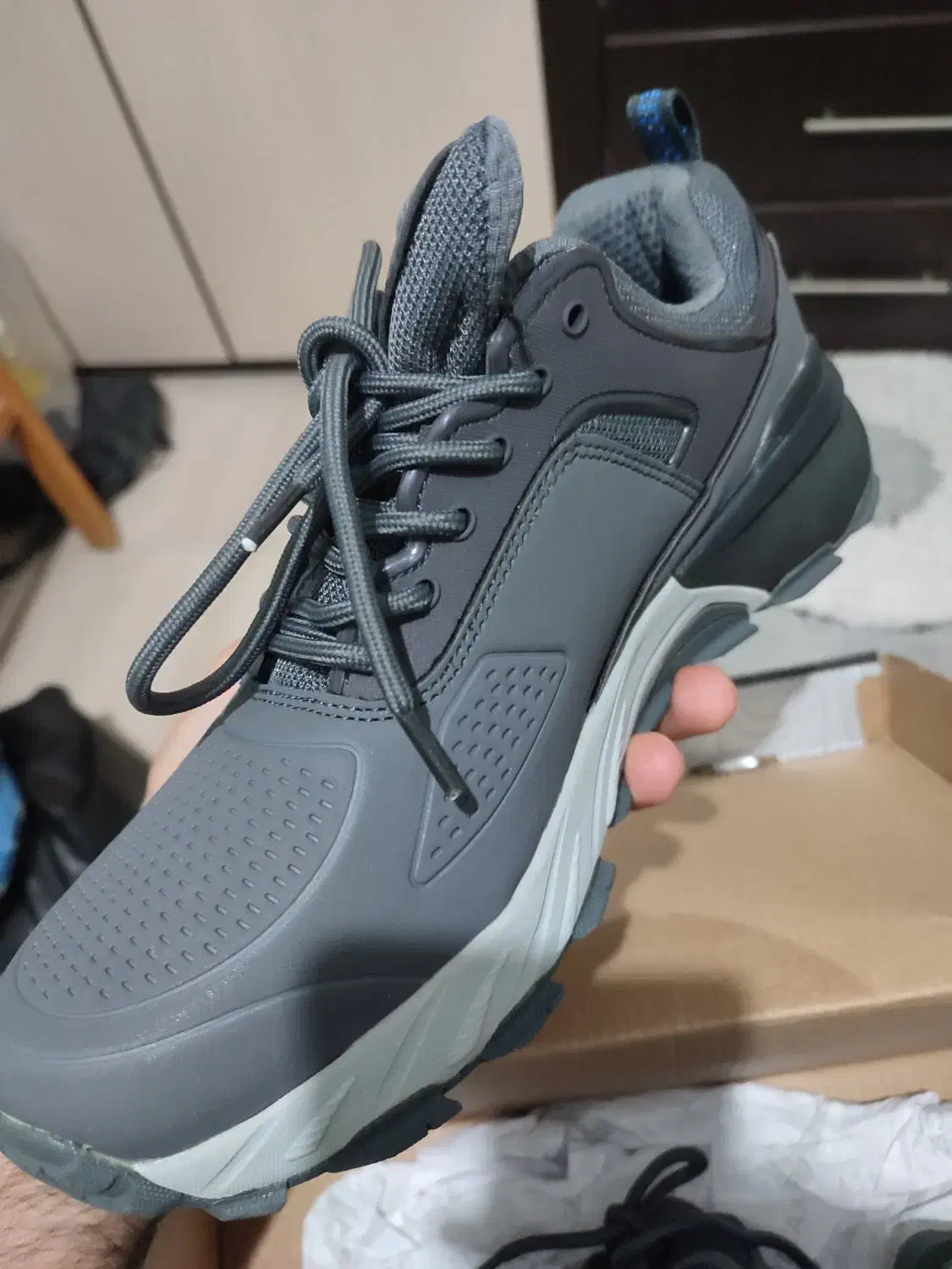 کفش اسکیچرز اورجینال|کیف، کفش، کمربند|شاهینشهر, عطار|دیوار