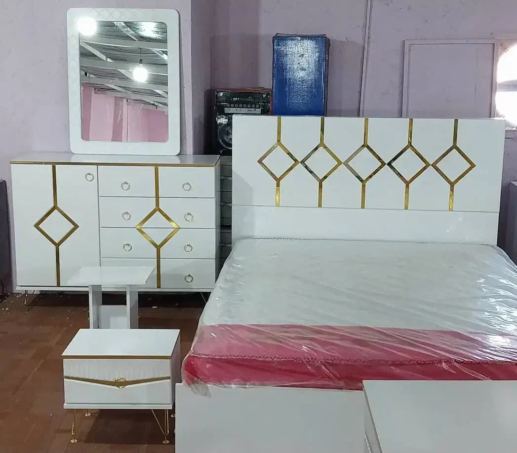 سرویس خواب و تخت وخوشخواب|تخت و سرویس خواب|فسا, |دیوار