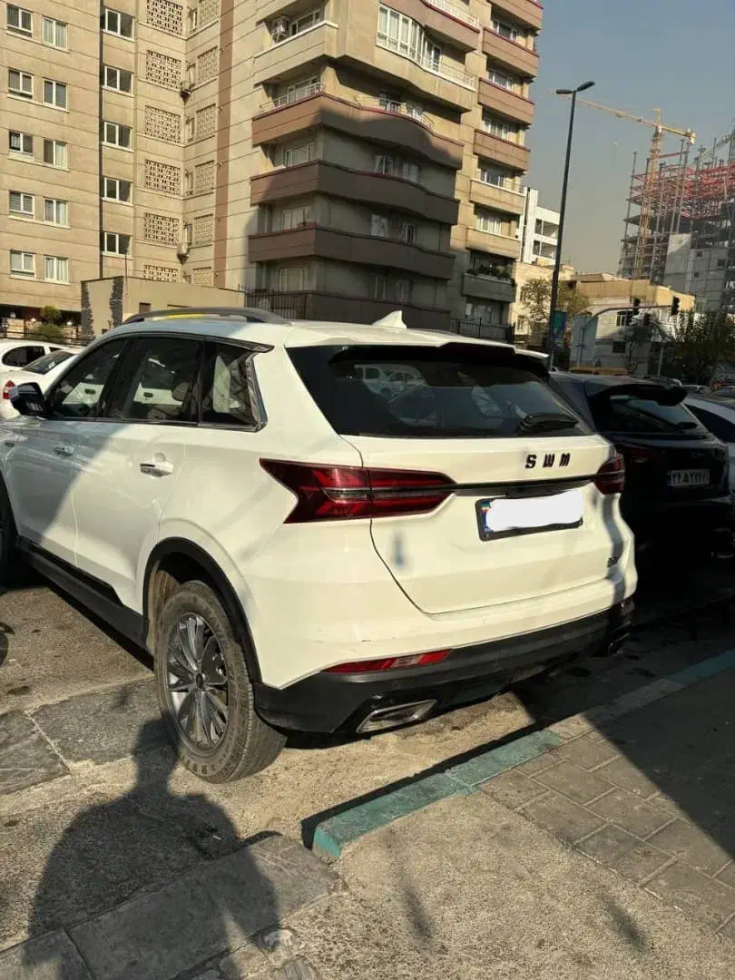 اس دبیلیو ام سفید بی رنگ / نقد و اقساط 12 ماهه|خودرو سواری و وانت|تهران, آسمان|دیوار