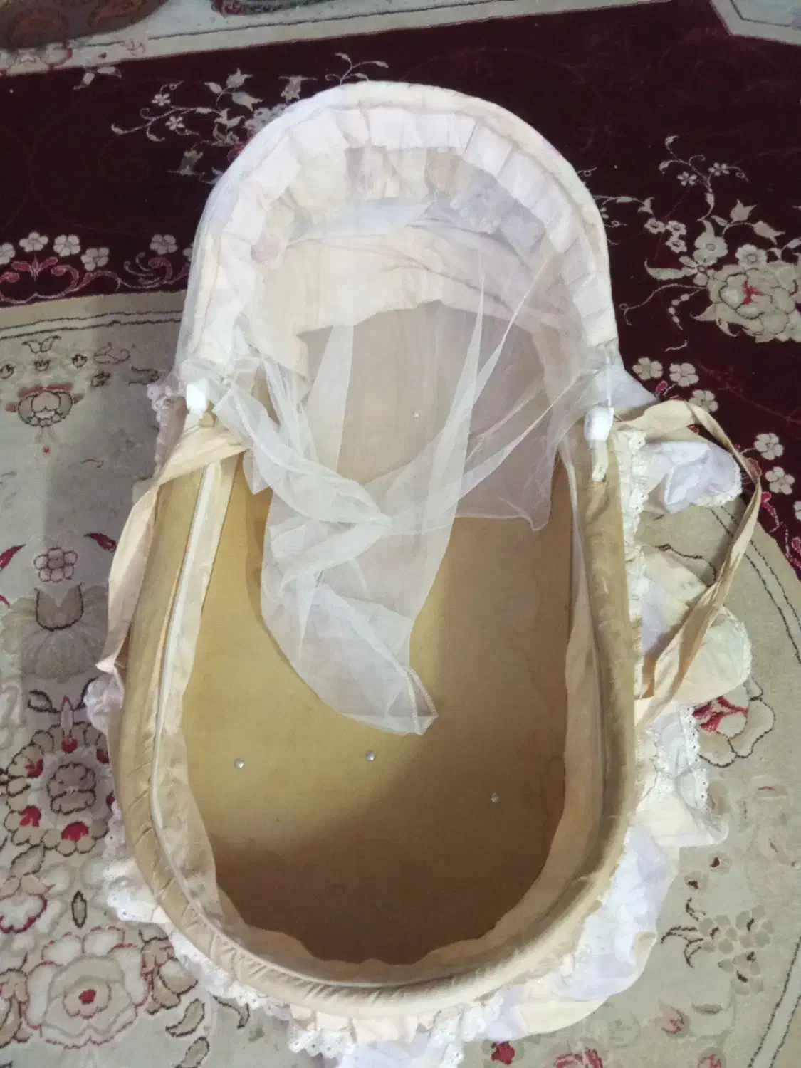 گهواره نوزاد|اسباب و اثاث بچه|زابل, |دیوار