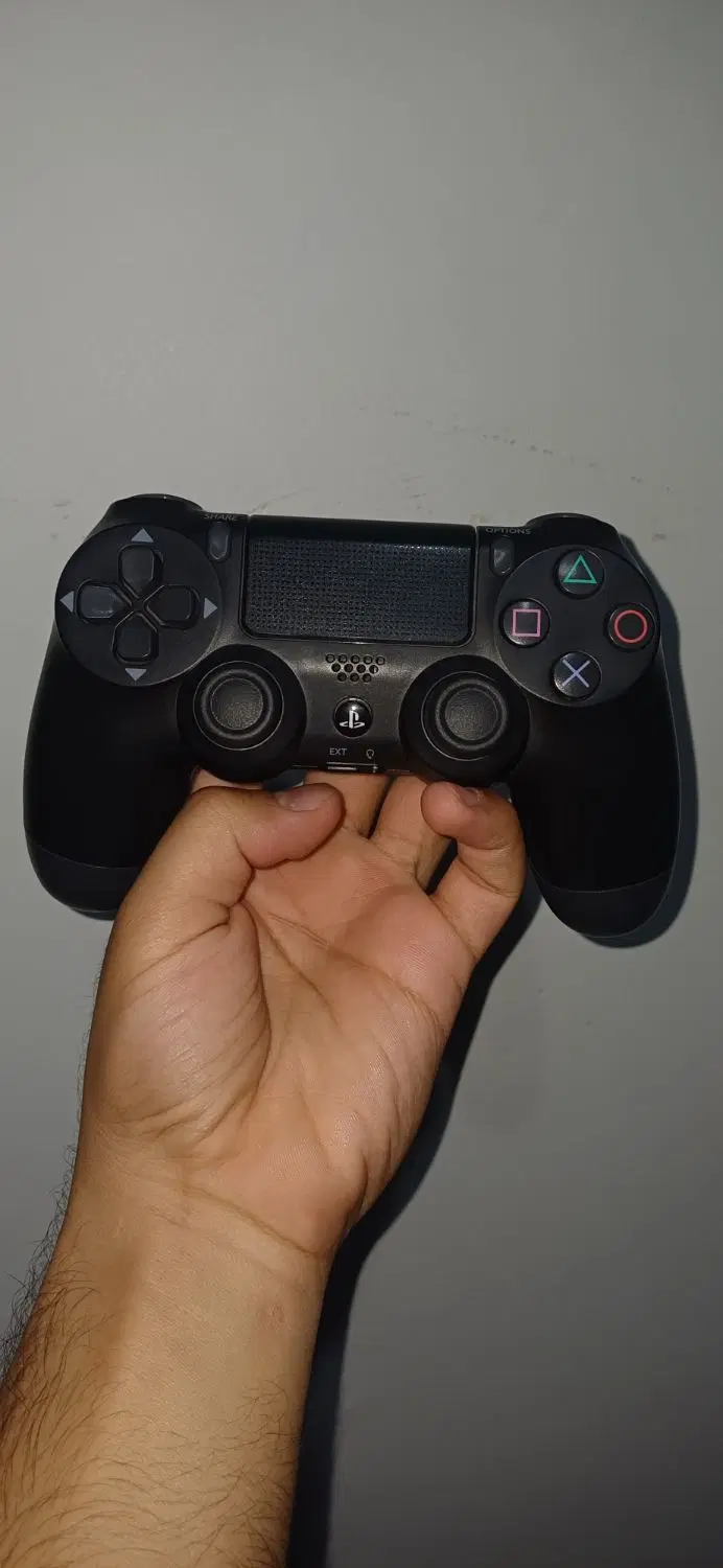 دسته PS4|کنسول، بازی ویدئویی و آنلاین|تهران, منیریه|دیوار
