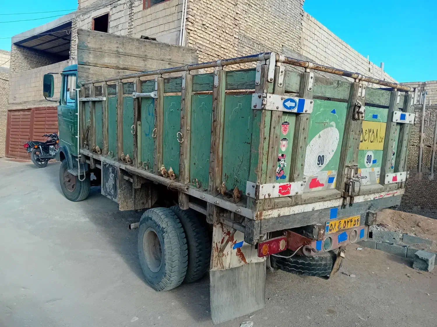 حراج خاور۶۰۸ مدل۵۷|حراج|یزد, |دیوار