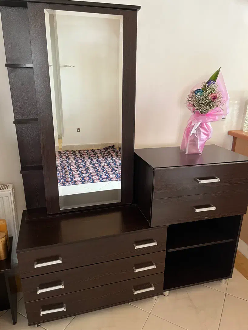 دراور و آینه|جاکفشی، کمد، دراور|هشتگرد, فاز ۱ مهستان|دیوار