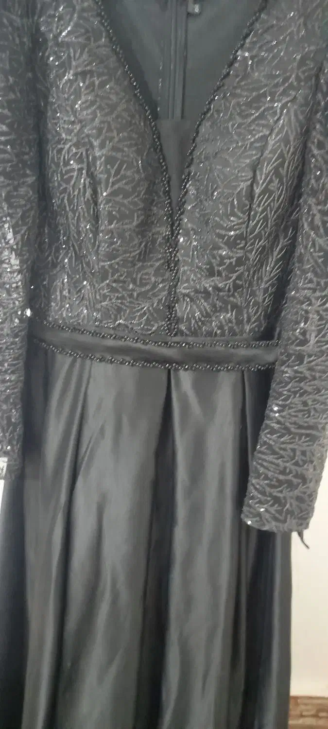 لباس مجلسی|لباس|رامشیر, |دیوار