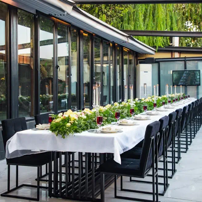 استخدام فوری سرگارسون و هاست خانم|استخدام خدمات فروشگاه و رستوران|شهریار, شهریار|دیوار