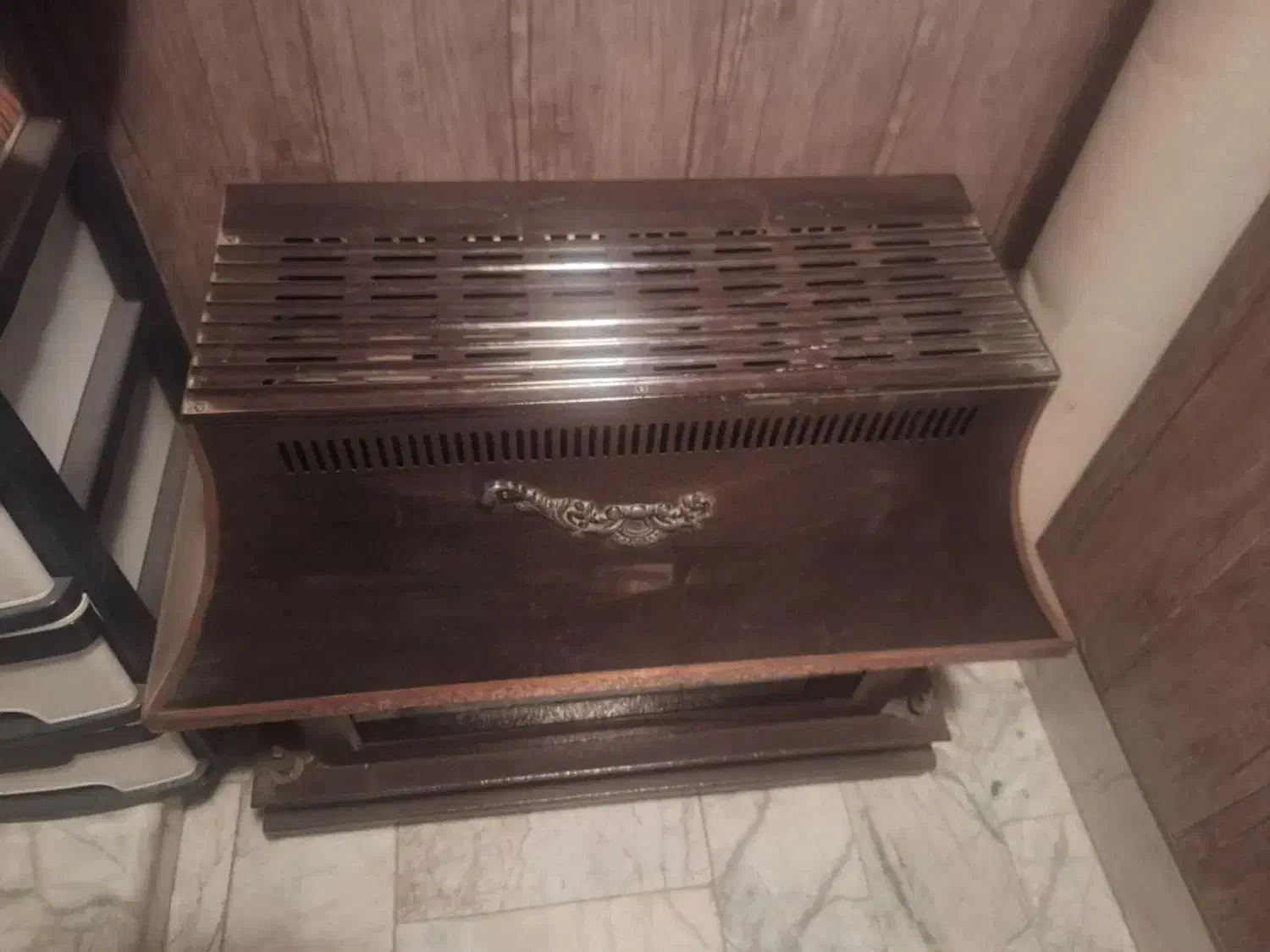 بخاری طرح شومینه پلار|بخاری، هیتر، شومینه|اصفهان, سنبلستان|دیوار