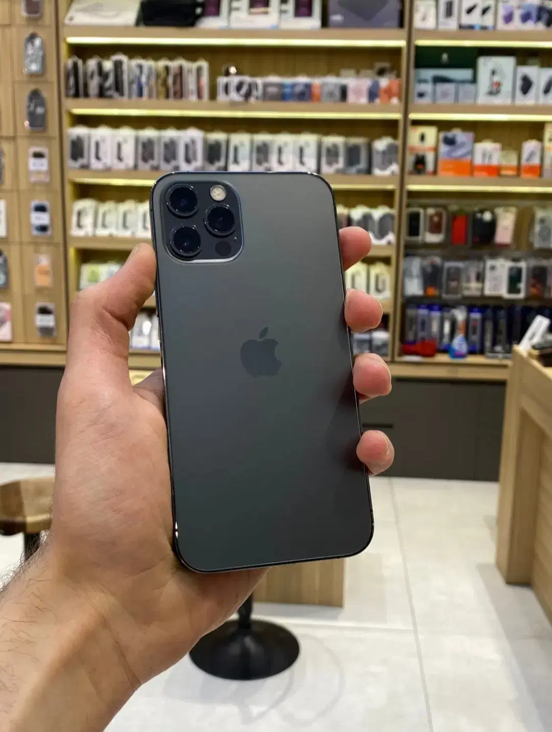 آیفون ۱۲ پرو / IPhone 12 Pro|موبایل|کرج, اتحاد|دیوار