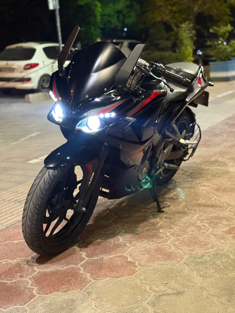 ار اس ۲۰۰ مدل ۹۷ پلمپ بدون خط و خش و نقطه Rs200|موتورسیکلت|تهران, نازیآباد|دیوار