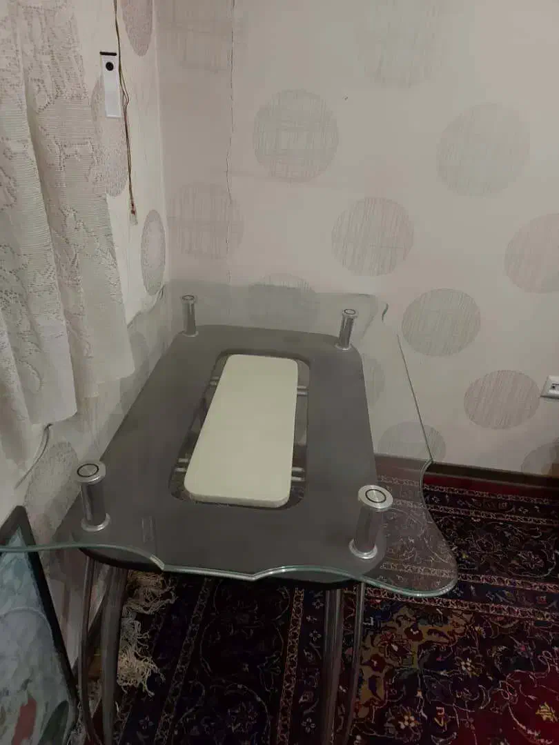 میز شیشه ای|میز و صندلی غذاخوری|مشهد, دانشجو|دیوار