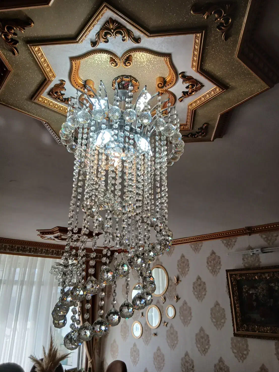 لوستر نو|لوستر و چراغ آویز|پرند, فاز ۴|دیوار