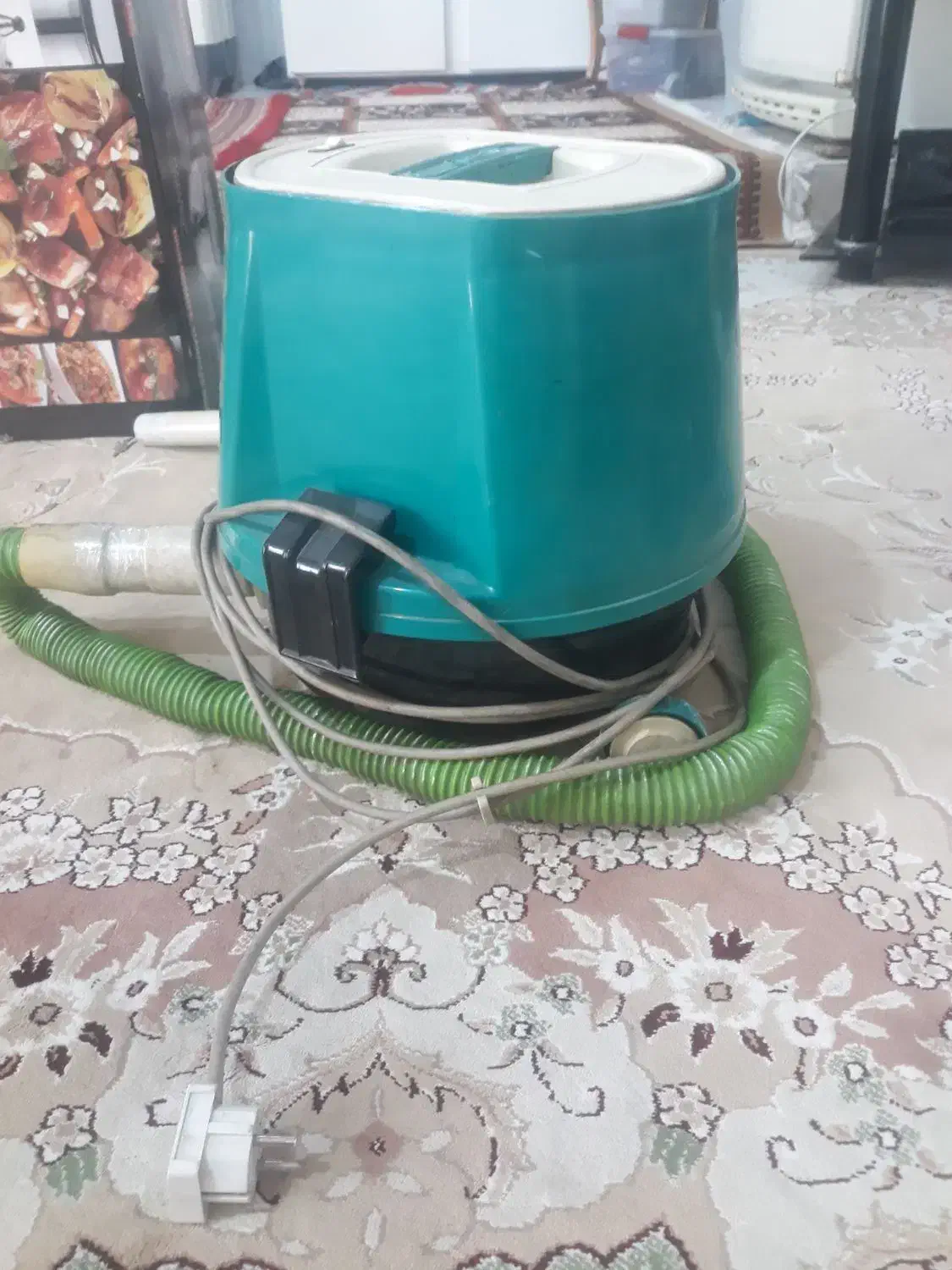 یک عدد جارو برقی و اتو لباس|جاروبرقی، جارو شارژی، بخارشو|دورود, |دیوار