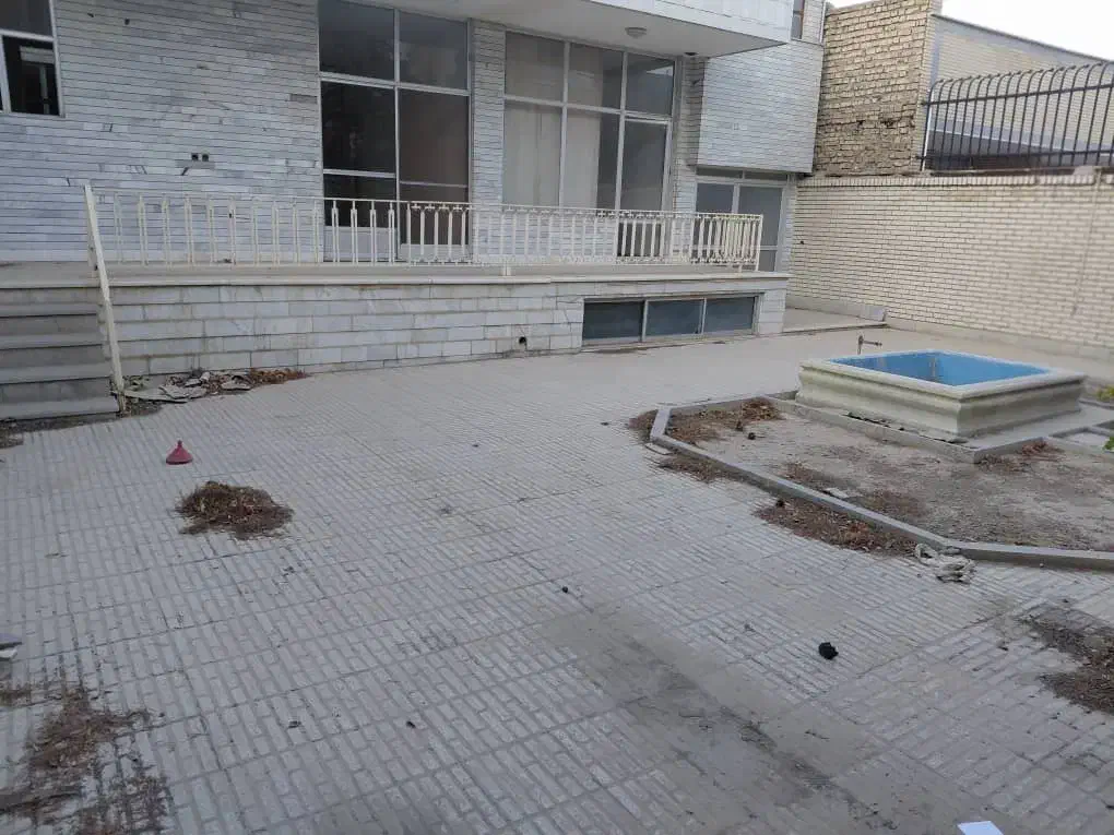 ویلایی سه خوابه/قابل بازسازی/کوی سپاهان|فروش خانه و ویلا|اصفهان, کوی سپاهان|دیوار