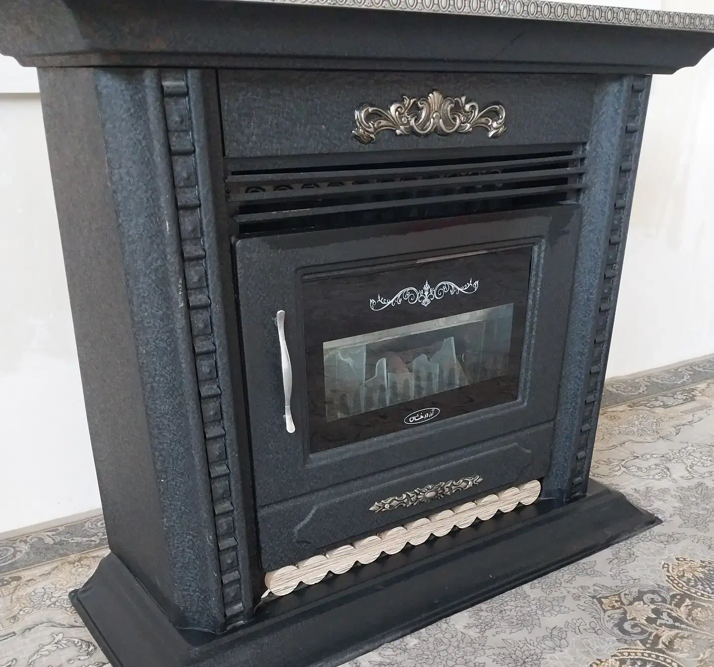بخاری ۱۲۰۰۰سایز بزرگ طرح شومینه|بخاری، هیتر، شومینه|کرج, شهرک بنفشه|دیوار