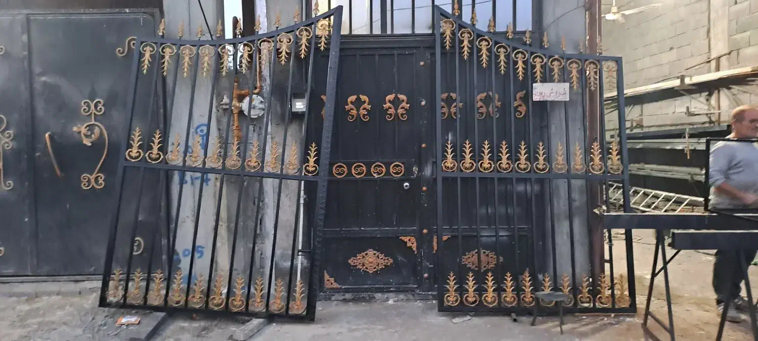 جوشکاری فرشاد فروش دروازه 3متر بازشو فرفوژه|عمدهفروشی|چالوس, |دیوار