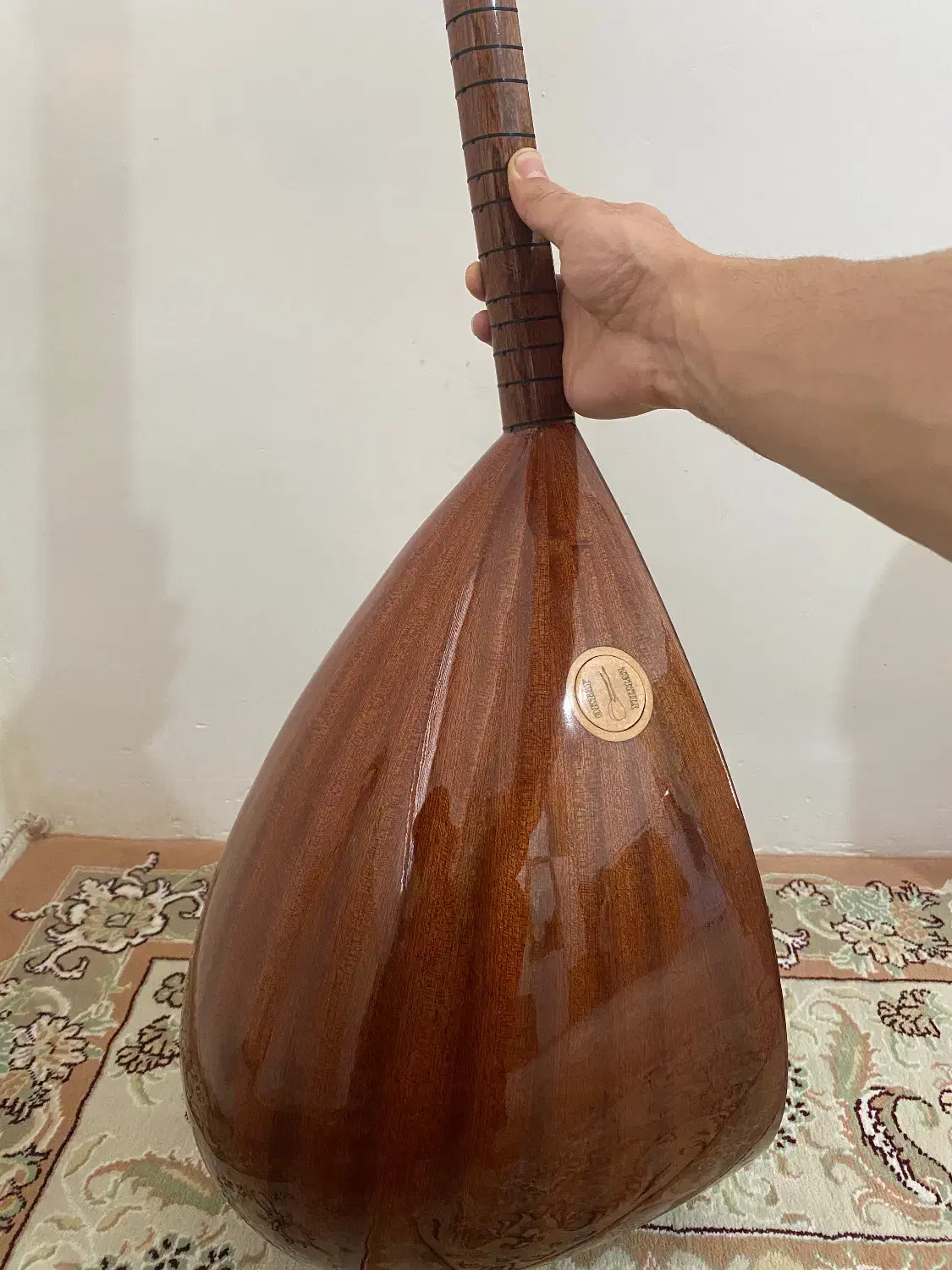 باغلاما اوکتای ییلماز(دسته کوتاه)|سازهای سنتی|تبریز, |دیوار