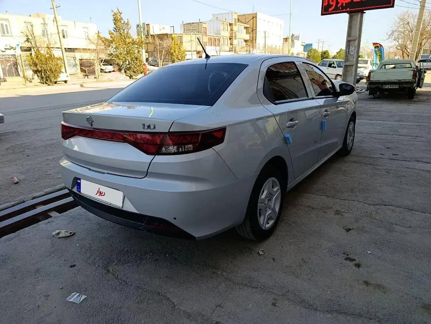 تارا ۴۰۱|خودرو سواری و وانت|نورآباد, |دیوار