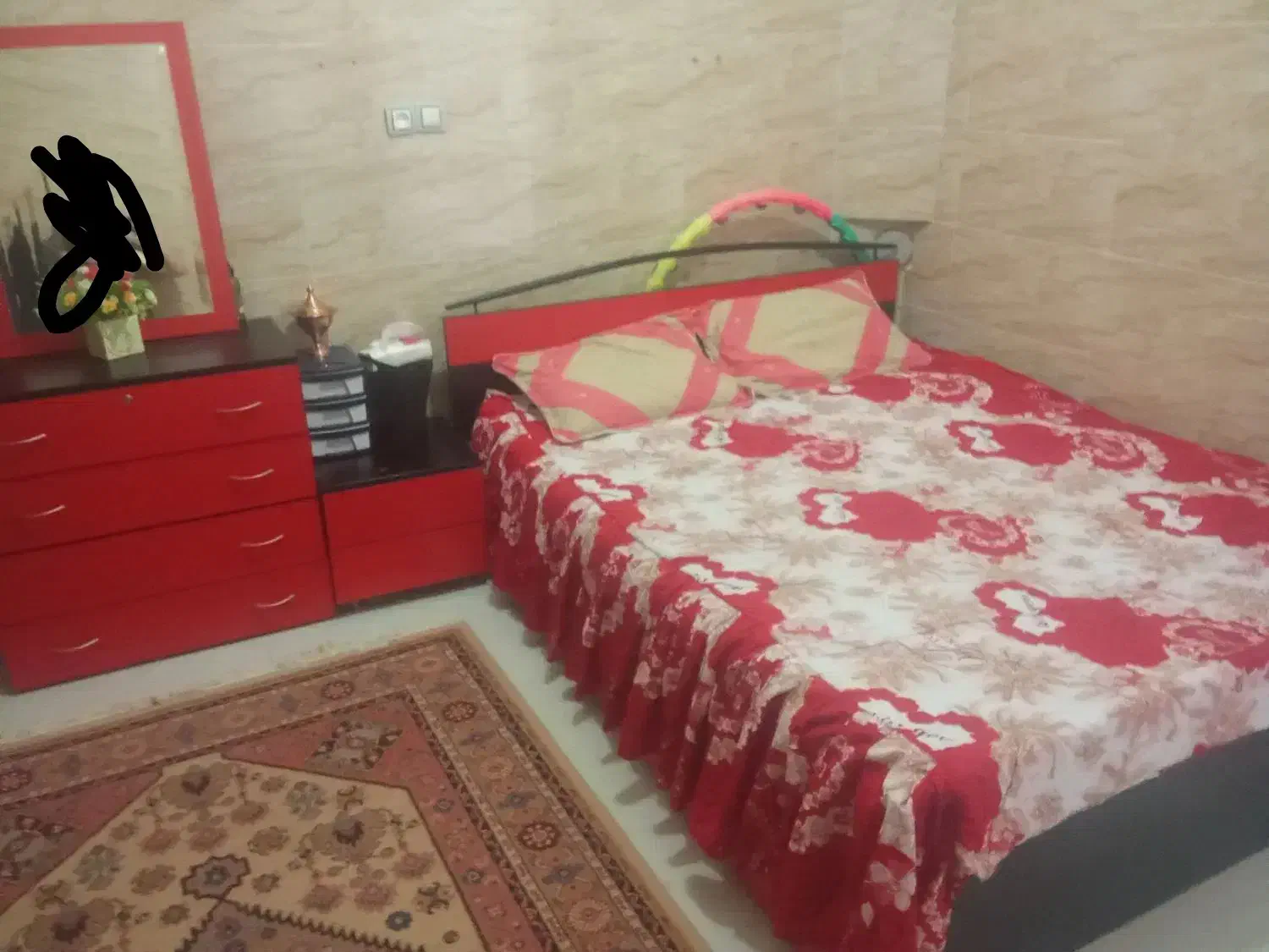 تخت ،دراور اینه|تخت و سرویس خواب|تاکستان, |دیوار