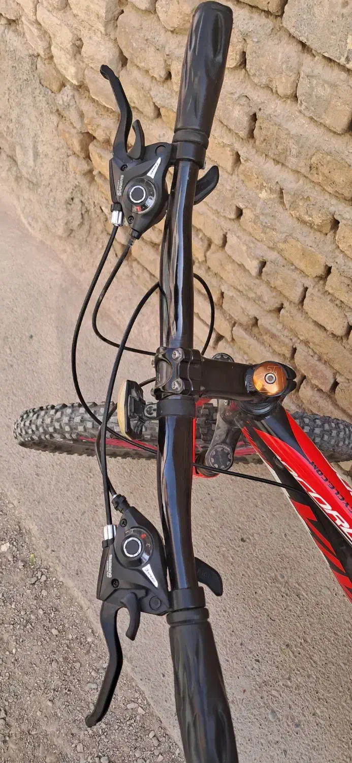 دوچرخه بیست و شیش لاستیک و دنده همه چیز سالم|دوچرخه، اسکیت، اسکوتر|پیشوا, |دیوار