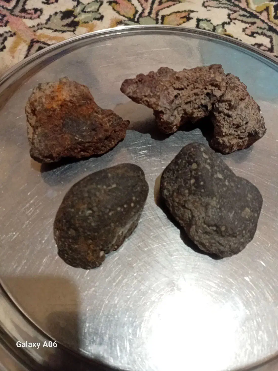 سلام سنگ های مشکوک به شهاب سنگ|جواهرات|ورزقان, |دیوار