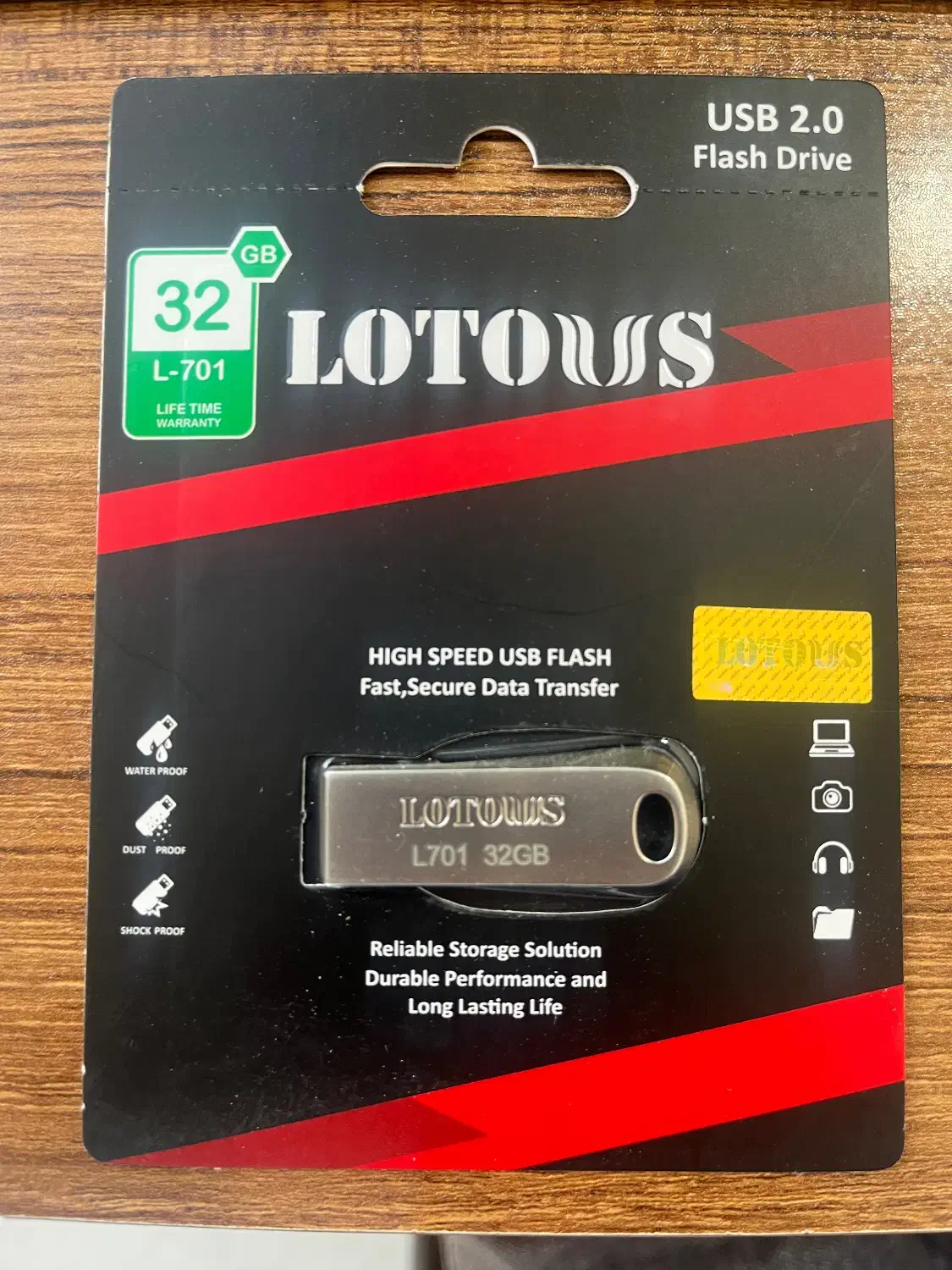 فلش های ۳۲ و ۶۴   گیگ لوتوس Lotous|قطعات و لوازم جانبی رایانه|اردبیل, |دیوار