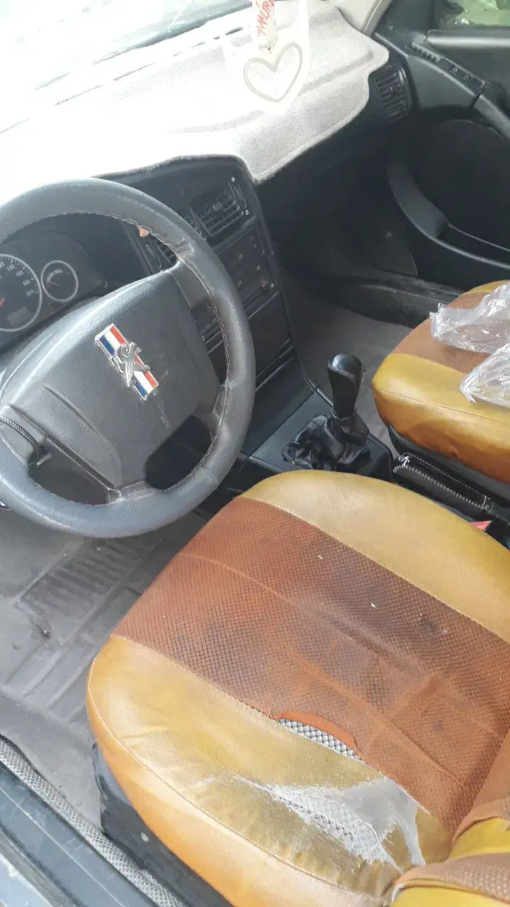 پژو مدل 84|خودرو سواری و وانت|ملک‌آباد, |دیوار