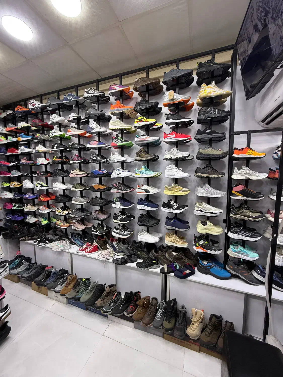 کتونی اورجینال|کیف، کفش، کمربند|کرج, گوهردشت|دیوار