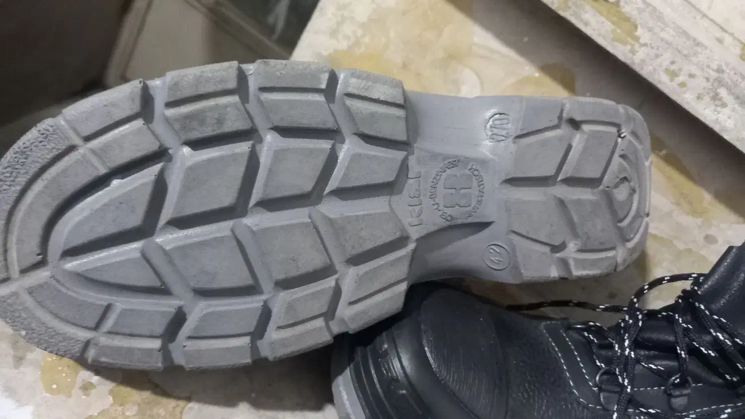 کفش کار KLAR|کیف، کفش، کمربند|ملارد, |دیوار