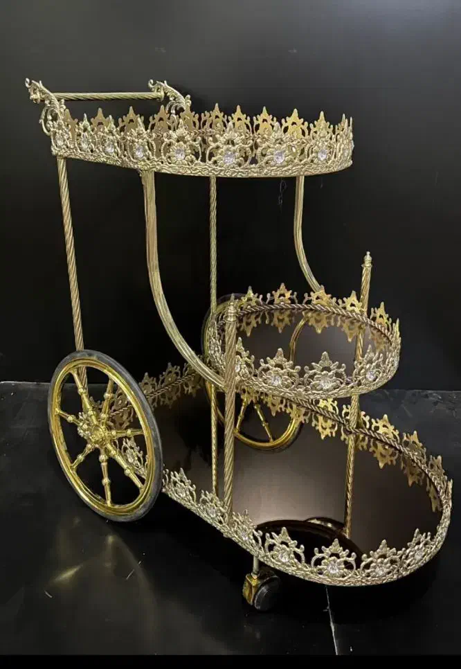 وسایل برنزی برنز برنزی|بوفه، ویترین، کنسول|کرج, حصارک پایین|دیوار