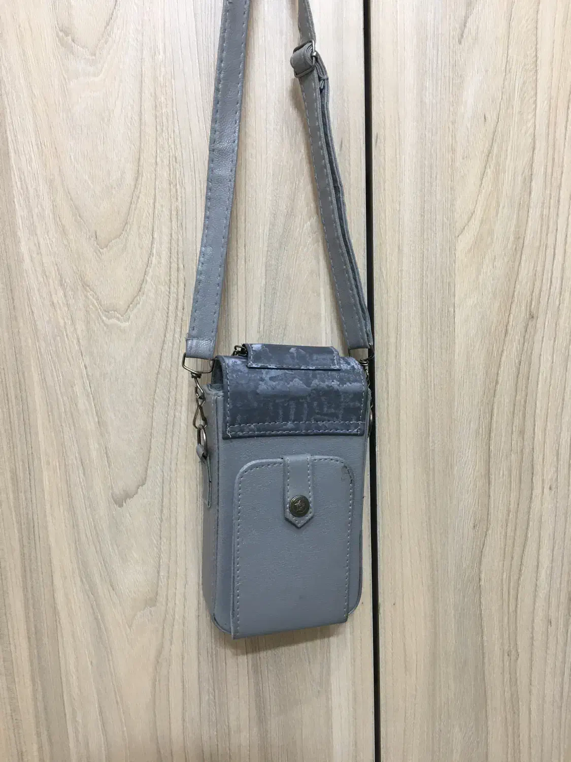 کیف دوشی. کیف پاسپورتی. کیف پول. کیف روزمره|کیف، کفش، کمربند|مشهد, زمرد|دیوار