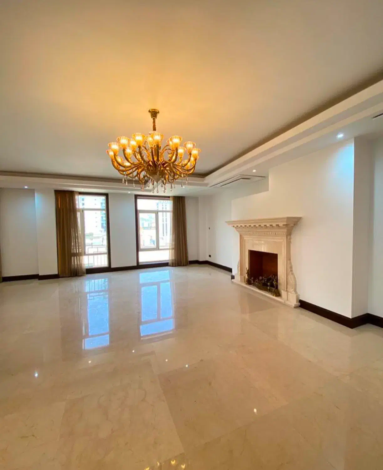 فرشته ۲۲۰ متر ۳خواب ۳ مستر