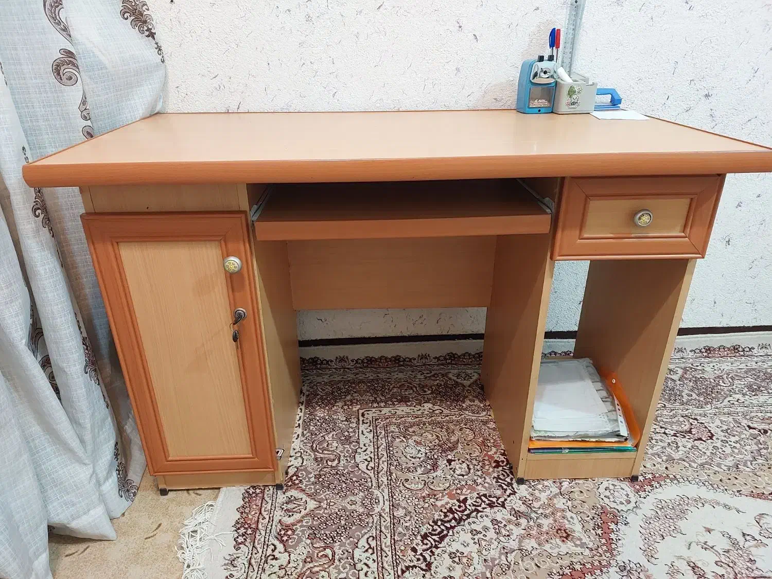 میز تحریر وکامپیوتر|میز تحریر و کامپیوتر|دزفول, |دیوار